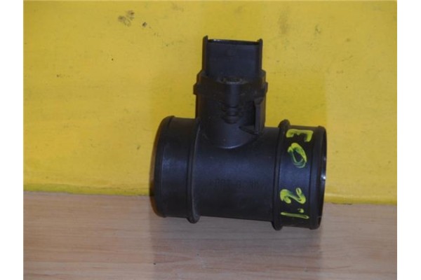 Recambio de caudalimetro para opel corsa c 1.2 referencia OEM IAM 836584  