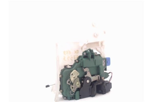 Recambio de cierre electromagnetico delantero izquierdo para volkswagen polo (9n1)(2001) 1.4 16v referencia OEM IAM 3B1837015AM 