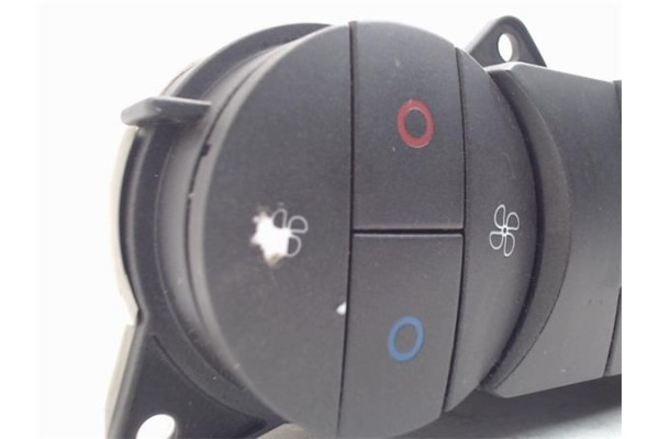 Recambio de mandos climatizador para ford mondeo iii (b5y) 2.0 tdci referencia OEM IAM 3S7T18C612AJ  