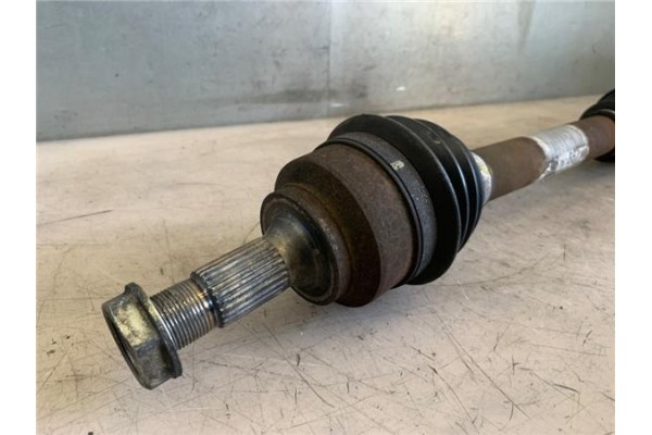 Recambio de palier delantero izquierdo para citroen c4 coupe 1.6 vtr plus referencia OEM IAM 32726X  