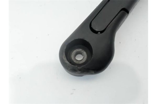 Recambio de brazo limpiaparabrisas trasero para citroen c4 grand picasso 1.6 16v referencia OEM IAM 6429AW  