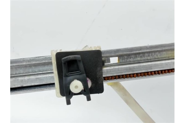 Recambio de mecanismo elevalunas trasero izquierdo para renault laguna ii (bg0) referencia OEM IAM   