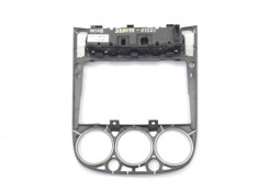 Recambio de embellecedor consola central para mercedes-benz clase a (bm 168) 1.9 190 (168.032) referencia OEM IAM A1686802236 16