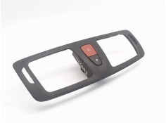 Recambio de embellecedor consola salpicadero para renault megane iii berlina 5p 1.5 expression referencia OEM IAM 682600016R  