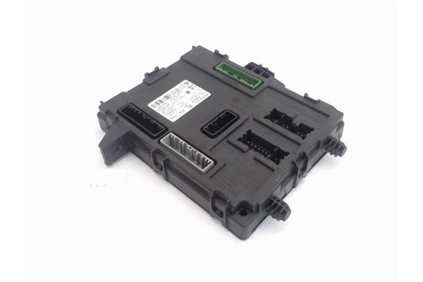 Recambio de centralita para renault grand scenic iv 1.2 tce referencia OEM IAM 284B14565R  