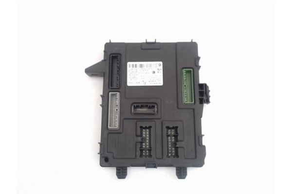 Recambio de centralita para renault grand scenic iv 1.2 tce referencia OEM IAM 284B14565R  