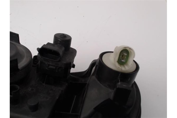 Recambio de faro delantero dcho para renault laguna (b56) 1.9 dti (b56j) referencia OEM IAM 7701047881  