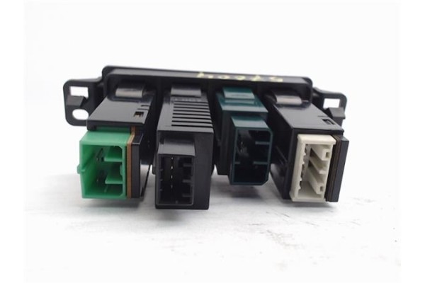 Recambio de conjunto interruptores para mazda mpv (lw) 2.0 referencia OEM IAM LC64666F0  