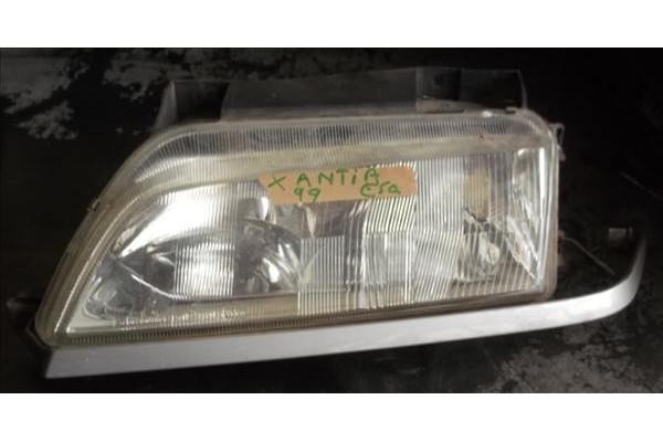 Recambio de faro delantero izquierdo para citroen xantia berlina 1.6 i referencia OEM IAM 95667947  