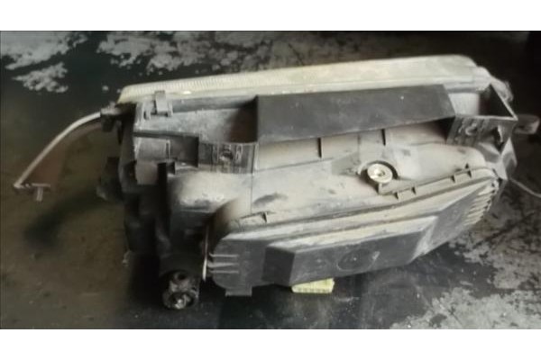 Recambio de faro delantero izquierdo para citroen xantia berlina 1.6 i referencia OEM IAM 95667947  