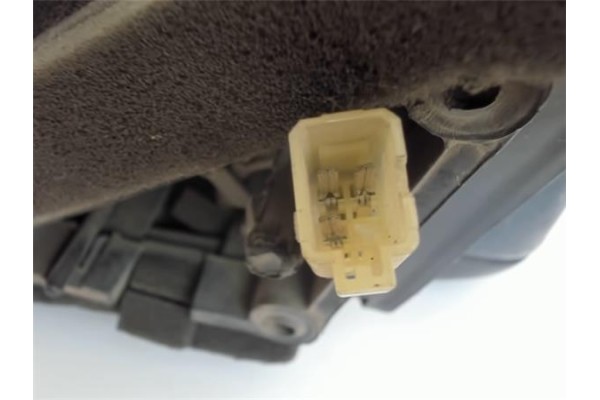 Recambio de retrovisor electrico derecho para kia shuma 1.5 i 16v referencia OEM IAM K2AA69120XX  