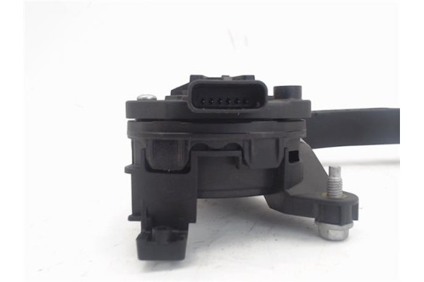 Recambio de pedal acelerador para renault grand scenic iv 1.2 tce referencia OEM IAM 180027800R  