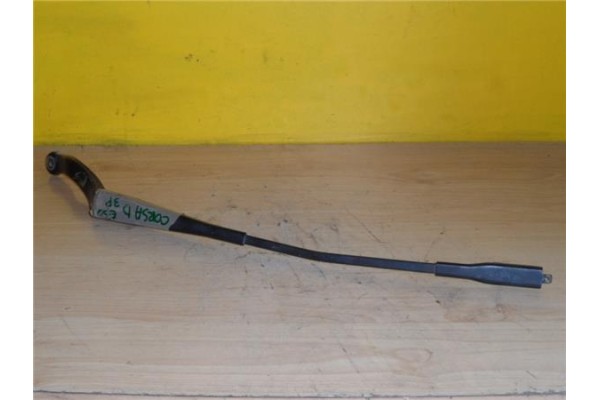 Recambio de brazo limpiaparabrisas delantero izquierdo para opel corsa d 1.3 cdti referencia OEM IAM 13182325  