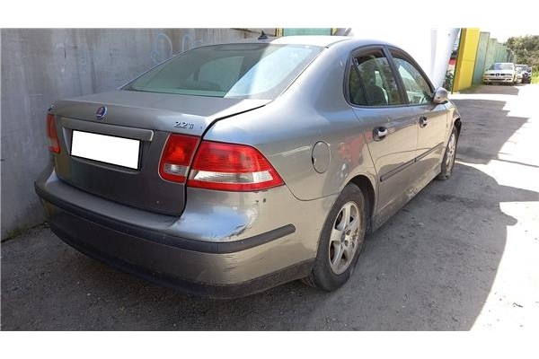 saab 9-3 berlina (2003) del año 