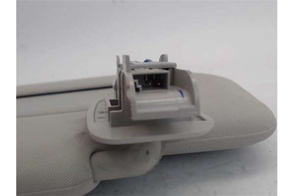 Recambio de parasol izquierdo para renault grand scenic iv 1.2 tce referencia OEM IAM 964010729R  
