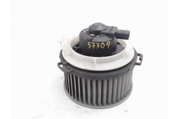 Recambio de motor calefaccion para mazda 3 berlina (bk) 1.6 cd active+ xcite referencia OEM IAM 8940000  