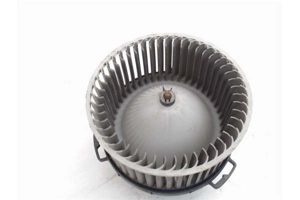 Recambio de motor calefaccion para mazda 3 berlina (bk) 1.6 cd active+ xcite referencia OEM IAM 8940000  