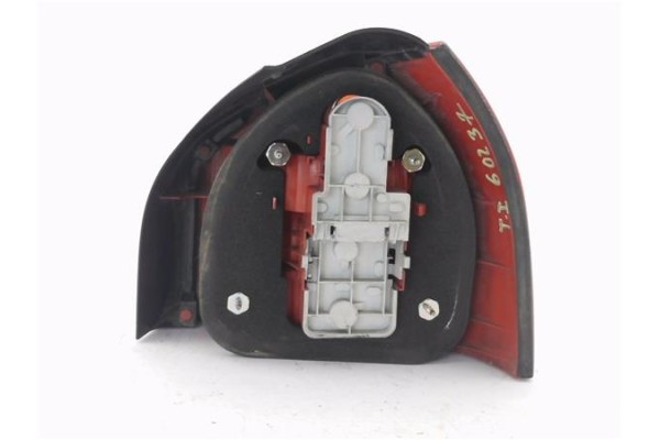 Recambio de piloto trasero izquierdo para audi a3 (8l) 1.9 tdi ambiente referencia OEM IAM 8L0945095B  