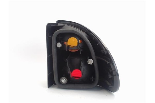 Recambio de piloto trasero izquierdo para renault laguna (b56) referencia OEM IAM   
