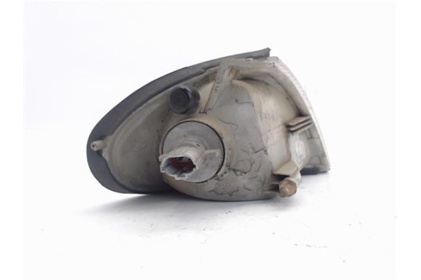 Recambio de intermitente delantero izquierdo para hyundai lantra berlina (rd) referencia OEM IAM 038640  