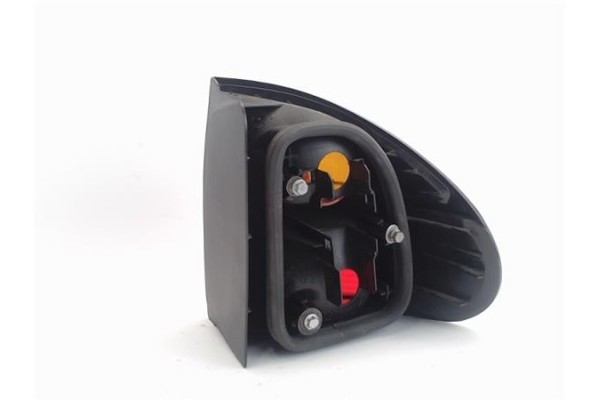 Recambio de piloto trasero izquierdo para renault laguna (b56) referencia OEM IAM   