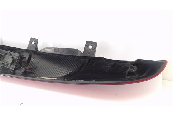 Recambio de piloto trasero izquierdo para mercedes-benz vaneo (bm 414) compact van 1.7 cdi (414.700) referencia OEM IAM A4148200