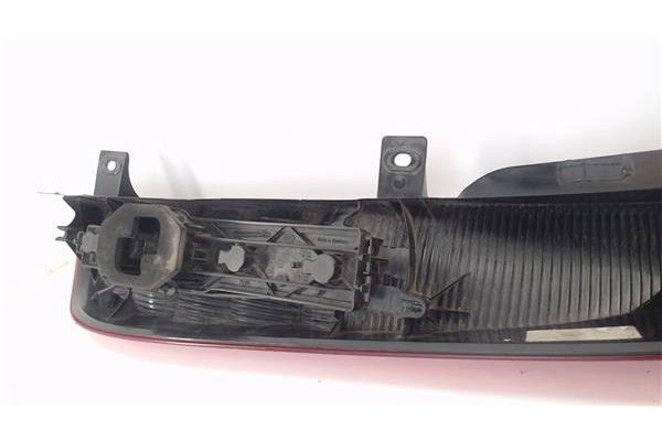 Recambio de piloto trasero izquierdo para mercedes-benz vaneo (bm 414) compact van 1.7 cdi (414.700) referencia OEM IAM A4148200