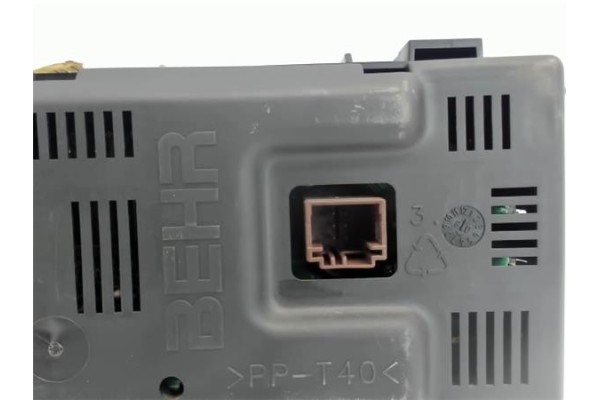 Recambio de mandos climatizador para citroen c4 berlina 1.6 hdi referencia OEM IAM 9658084577 281160311 