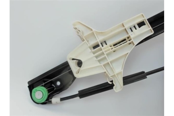 Recambio de mecanismo elevalunas trasero izquierdo para volkswagen golf v (1k1) 1.4 highline bluemotion referencia OEM IAM 1K583