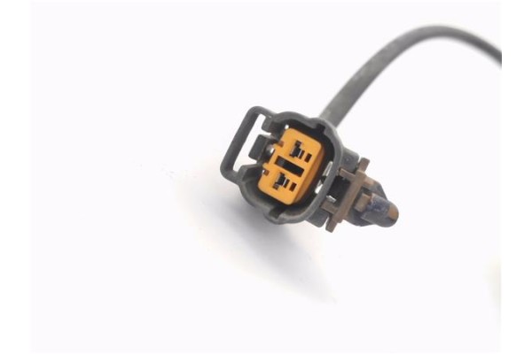 Recambio de faro antiniebla izquierdo para mazda premacy (cp) 2.0 td active referencia OEM IAM F014002276  