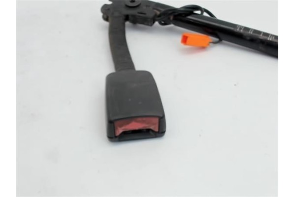 Recambio de anclaje cinturon delantero derecho para ford fiesta (cbk)(2002) referencia OEM IAM   