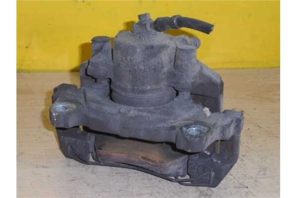 Recambio de pinza freno delantero derecha para audi a3 (8p1) 2.0 tdi ambiente (dpf) referencia OEM IAM 1K0615124E DE582 