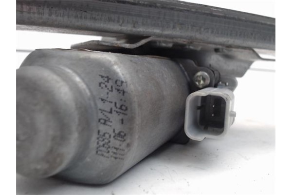 Recambio de mecanismo elevalunas delantero izquierdo para peugeot 107 1.4 hdi referencia OEM IAM 9221 T8 37545 698200H020 , TOYO