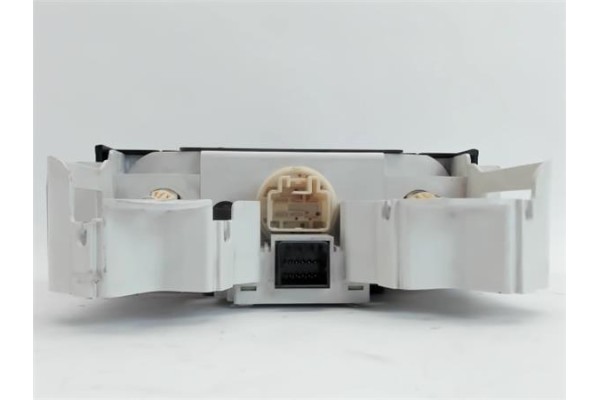 Recambio de mandos calefaccion / a.a. para mazda mpv (lw) 2.0 referencia OEM IAM LC9461190A  