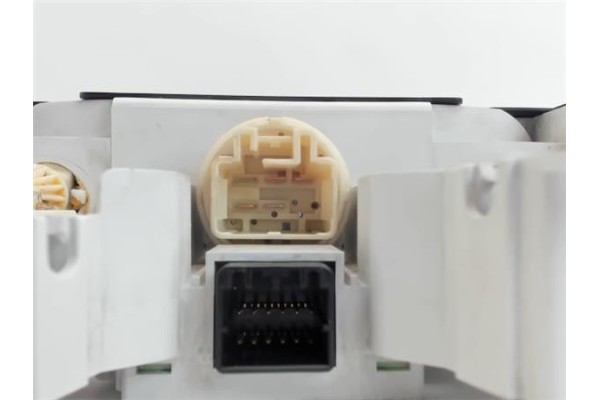 Recambio de mandos calefaccion / a.a. para mazda mpv (lw) 2.0 referencia OEM IAM LC9461190A  