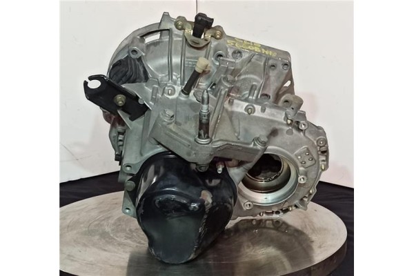 Recambio de caja cambios manual para renault clio ii fase ii (b/cb0) 1.9 alize referencia OEM IAM JB3986  