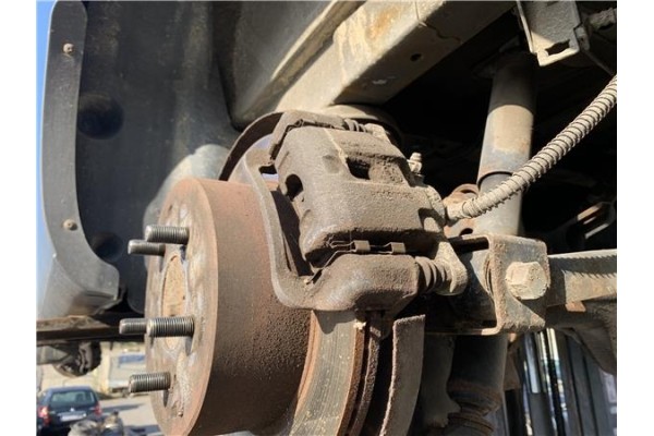 Recambio de puente trasero para hyundai h-1 furgón 2.5 crdi referencia OEM IAM 521004A250  