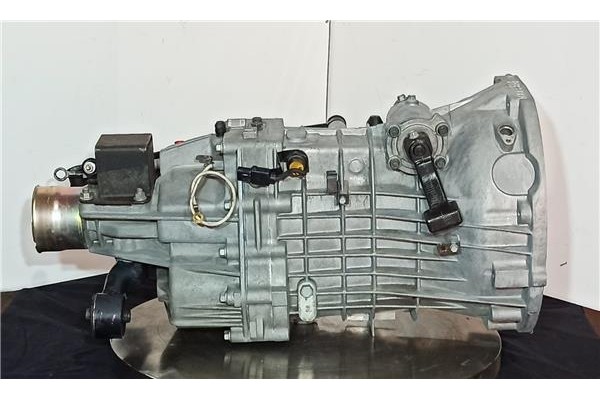 Recambio de caja cambios manual para hyundai h-1 furgón 2.5 crdi referencia OEM IAM TS406723 CBYL 