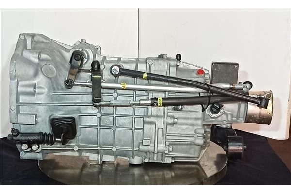 Recambio de caja cambios manual para hyundai h-1 furgón 2.5 crdi referencia OEM IAM TS406723 CBYL 