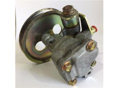 BOMBA SERVODIRECCION MR267660 