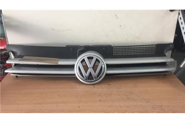 Recambio de rejilla capo para volkswagen golf iv berlina (1j1) 1.9 tdi referencia OEM IAM 1J0853651H  