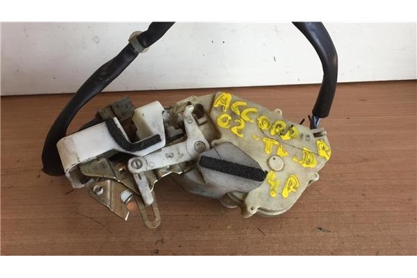 Recambio de cierre electromagnetico trasero derecho para honda accord berlina (cg7-9/ch1-7)(1998) 1.6i ls (i) [1,6 ltr. - 85 kw 