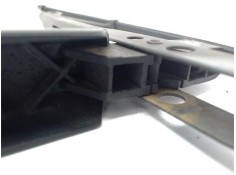 Recambio de brazo limpiaparabrisas trasero para opel corsa d 1.4 referencia OEM IAM 80015317 55701469 