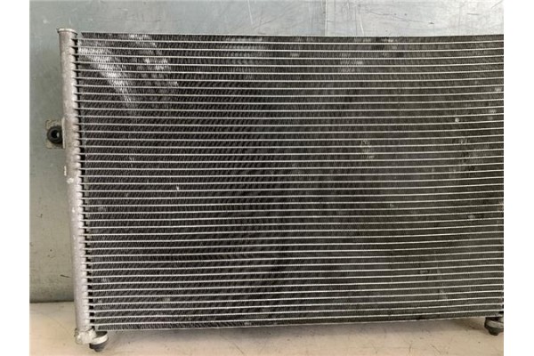 Recambio de radiador aire acondicionado para hyundai h-1 furgón 2.5 crdi referencia OEM IAM 976064A002  