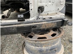 Recambio de refuerzo paragolpes para hyundai h-1 furgón 2.5 crdi referencia OEM IAM 865304A400  