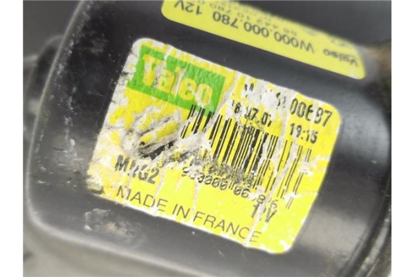 Recambio de motor limpiaparabrisas delantero para citroen berlingo 1.6 hdi 75 600 first furgón referencia OEM IAM 964421078002  