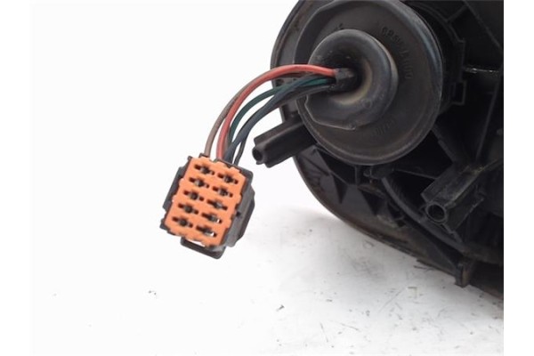 Recambio de retrovisor electrico derecho para peugeot 206 1.4 hdi eco 70 referencia OEM IAM 815243 9015X6 