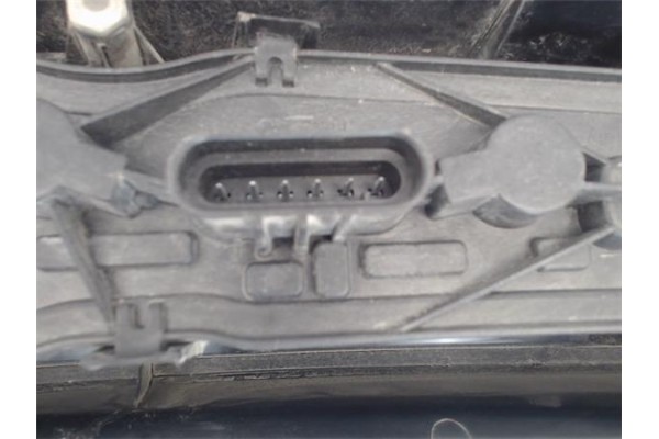 Recambio de piloto trasero derecho para mitsubishi colt cz3 berl. 5 (z30a) 1.1 inform (d) referencia OEM IAM MN186270  