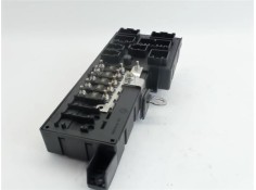 Recambio de caja fusibles/rele para volvo s60 berlina 2.4 d5 referencia OEM IAM 650429  