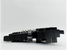 Recambio de caja fusibles/rele para volvo s60 berlina 2.4 d5 referencia OEM IAM 650429  